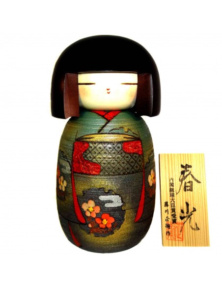 Poupée Kokeshi - Shunko. Poupées japonaises traditionnelles en bois